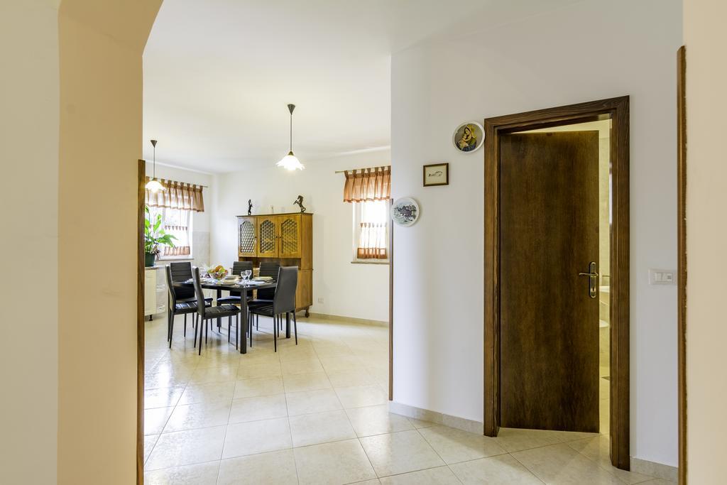 Apartmani Radmila Nova Vas  Exterior foto