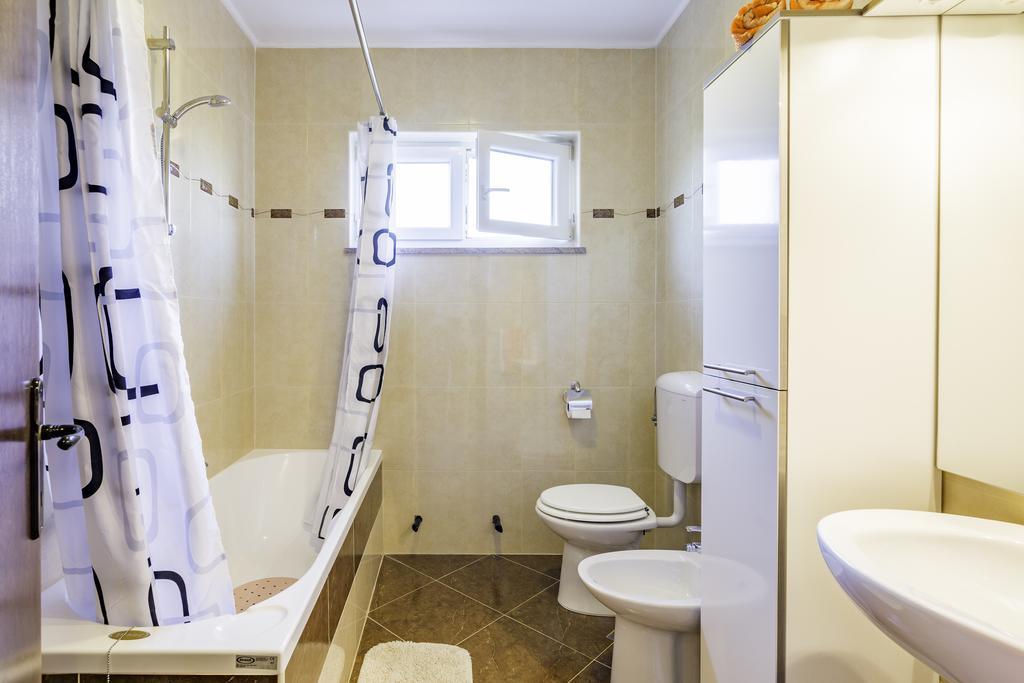Apartmani Radmila Nova Vas  Exterior foto