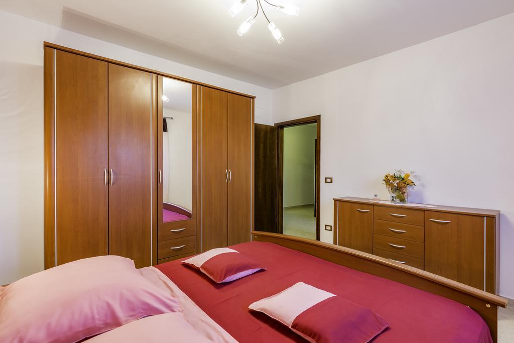 Apartmani Radmila Nova Vas  Exterior foto