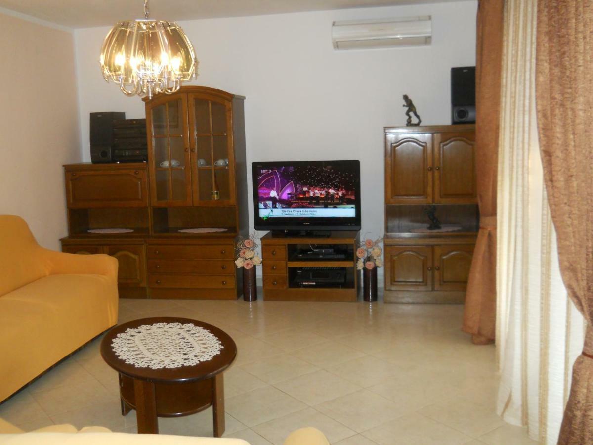 Apartmani Radmila Nova Vas  Exterior foto